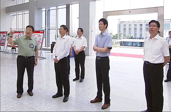 江苏省委常委、组织部部长郭文奇莅临z6com·尊龙凯时药业调研指导